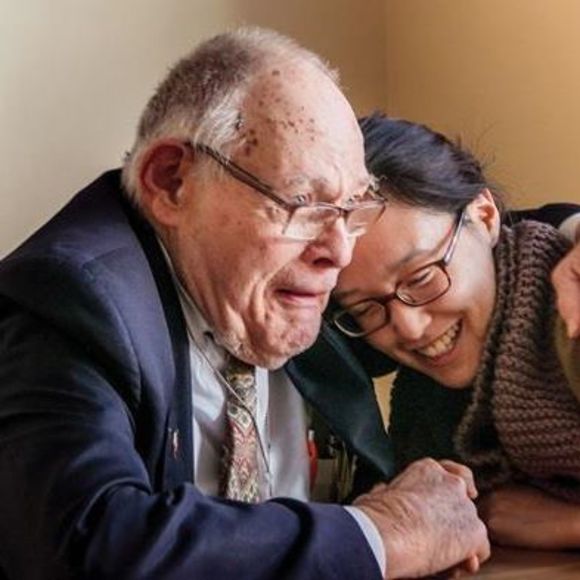 Meet your Posher, Edna - Picture 1 of 1